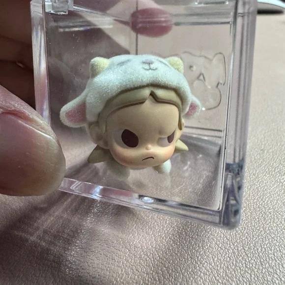 Pop mart popbean pajama party- cry baby, Dimoo, and Zsiga. All 3!! - Picture 2 of 5
